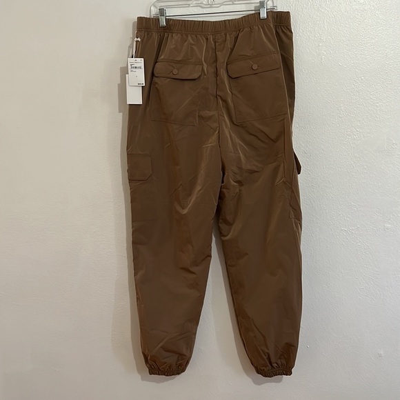 Good American Putty Cargo Joggers With Mesh Lining Size 4  ( 1X) - Picture 6 of 8